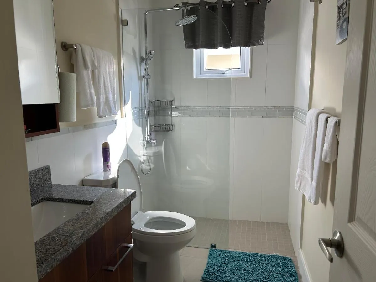 Seamist Villa @Oceanpointe Lucea Comfy 2Br W/Pool Gym & Parking Jamaica